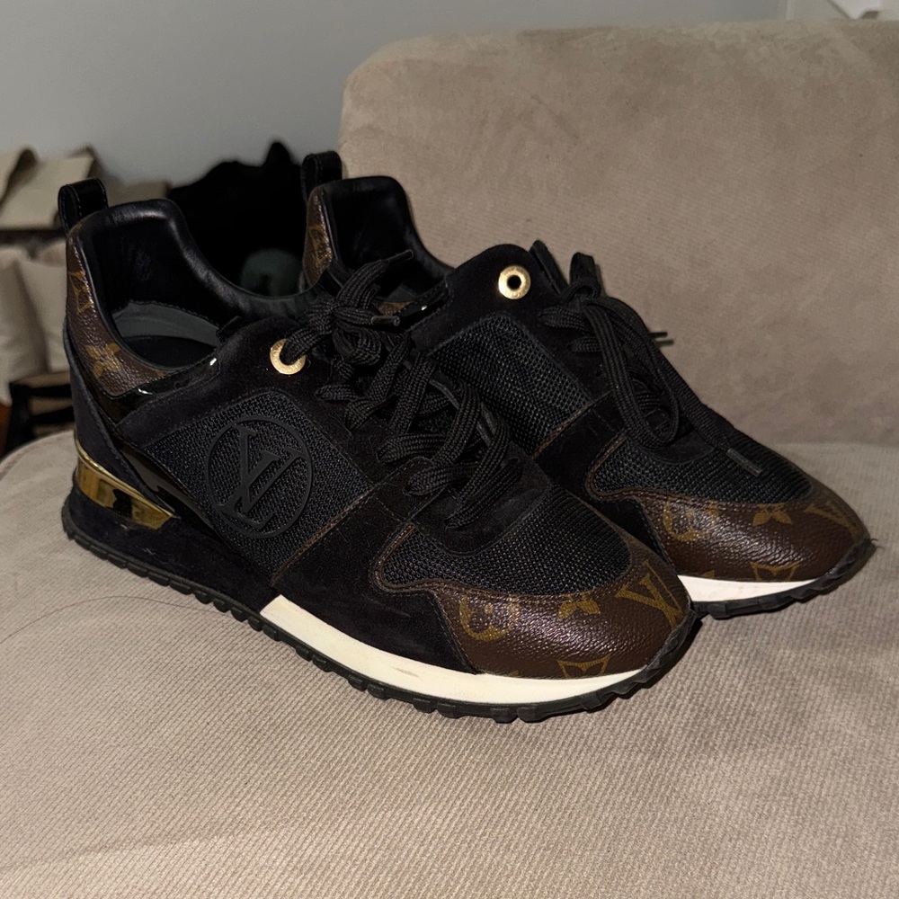 Louis Vuitton Black & Brown Monogram Lace-Up Sneakers